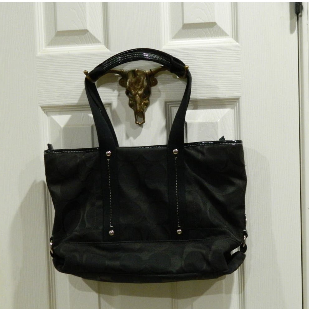 Vintage Coach Purse Black Kyra Signature
